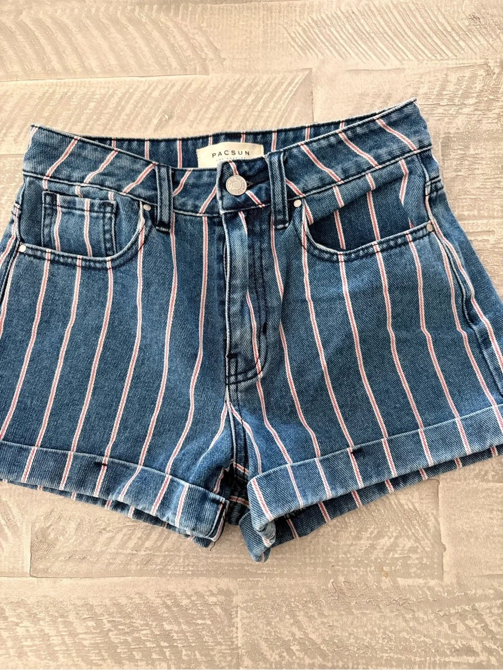 PacSun Red and White Striped High-Rise Denim Shorts size 24